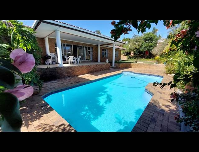 6 BEDROOM PROPERTY TO RENT IN DOORDEKRAAL